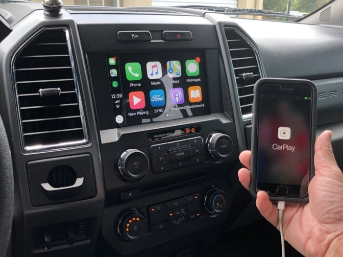 SYNC 3 with cable CarPlay