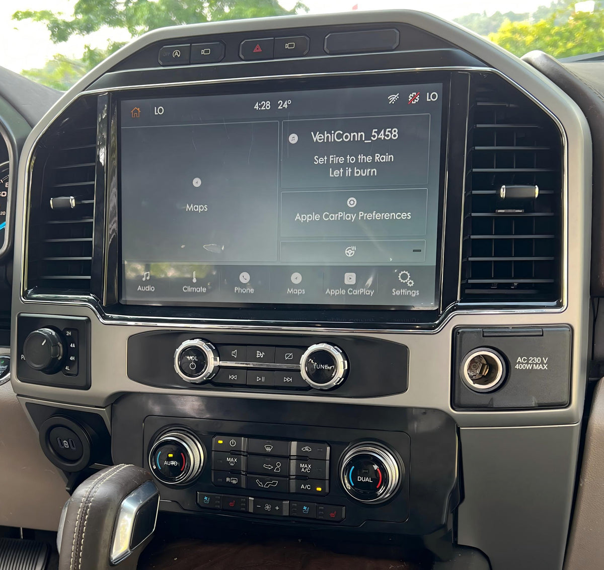 2015–2020 Ford F-150 12-inch SYNC 3 touchscreen upgrade